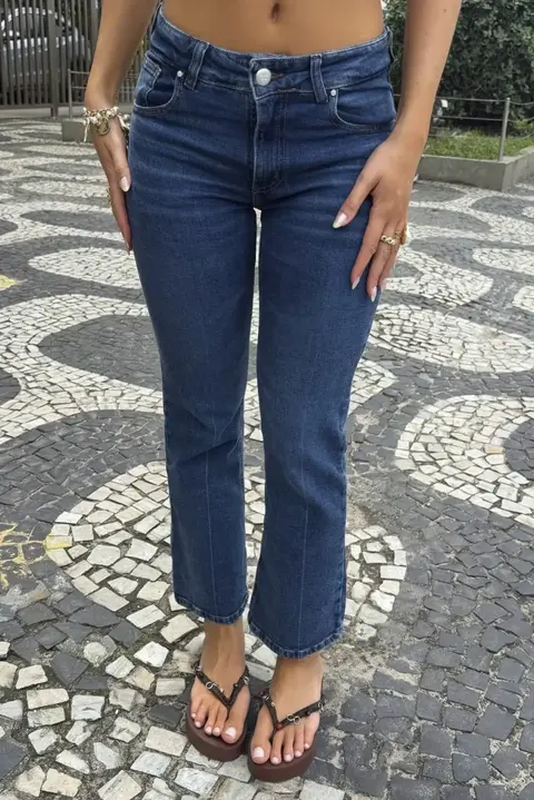 JEAN FARO