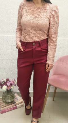 Remera Alba rosa en internet