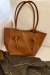 CARTERA ANINE SUELA - Olina Reeves