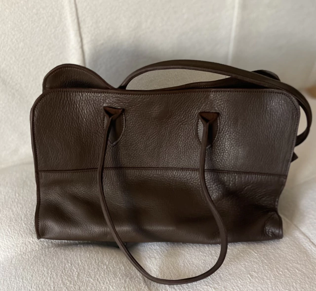 CARTERA MAGNOLIA CHOCOLATE
