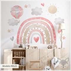 Modelo IRIS25 Arcoíris acuarela rosa y beige con globos