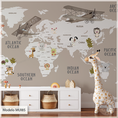 Mural infantil mapamundi, animales en tonos tierra, Modelo MUI85.