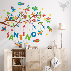 Personalized Wall Decal for Kids with Branches, Airplanes, and BallooModelo Pc31