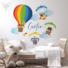 Personalized Kids Wall Decal with Hot Air Balloon and Parachuting Animals - Modelo Pc51 - Little Dreamer Deco - vinilos decorativos infantiles
