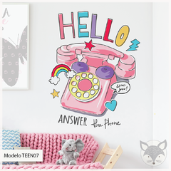 Modelo Teen07 Answer the phone