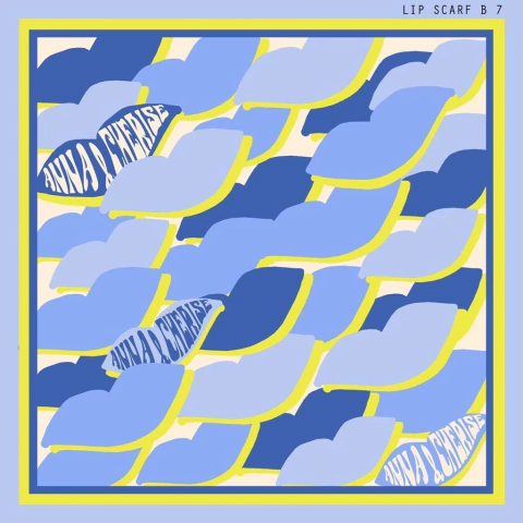 Pañuelo Lips Nubes Celeste