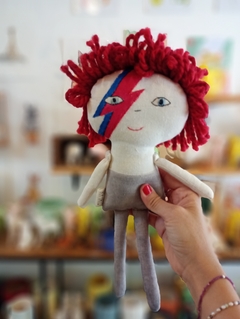 BOWIE