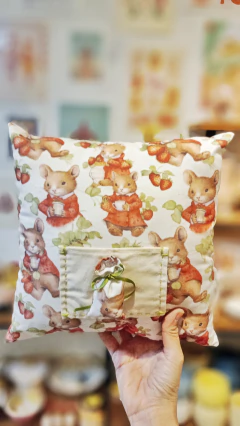 ALMOHADÓN RATÓN PEREZ en internet