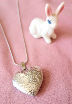 COLGANTE RELICARIO CORAZÓN - comprar online