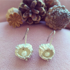 AROS NIDO CON PERLA DE RÍO