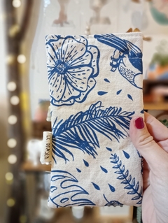 PORTA CELU/ANTEOJOS - BOSQUE, Arte y Botánica
