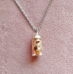 COLGANTE AMULETO CON PIEDRA CITRINO