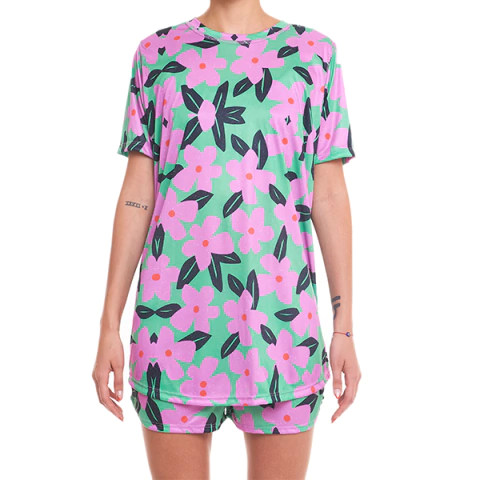 REMERA OVERSIZE Y SHORT NEODRY SILVESTRE