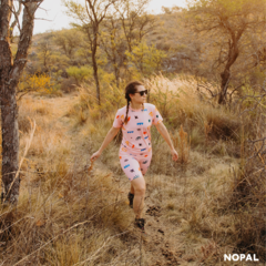 CONJUNTO DE CAMISETA CORTA Y CALZA DE PROTECCIÓN SOLAR UV ADULTO UNISEX MODELO DESIERTO - nopal