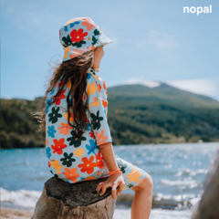 GORRITO CON PROTECCIÓN SOLAR UV REVERSIBLE FLOREADO - nopal