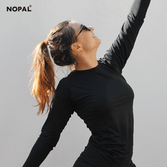 CAMISETA TERMICA MUJER. MODELO NEGRO LISO. en internet