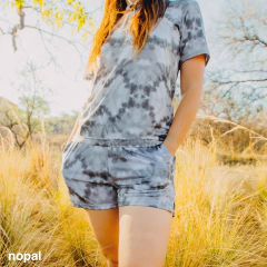SHORT NEODRY ULTRA RUN UNISEX GRIS - comprar online