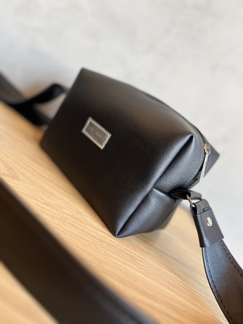 Bandolera Classic negra - comprar online