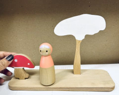 FIGURA DE MADERA HONGUITO EN EL BOSQUE (OUTLET)