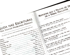 Bíblia sagrada letra gigante com harpa - capa com zíper floral branca