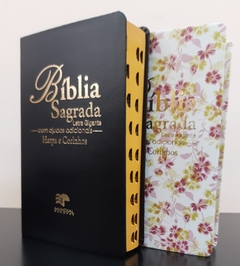 Bíblia do casal letra gigante com harpa luxo preta + floral branca
