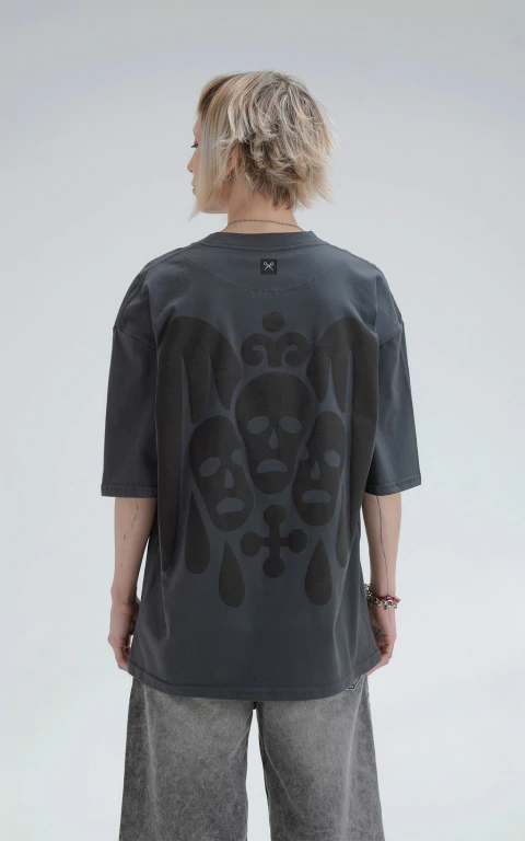 Remera Ángeles [ Carbón ] - comprar online