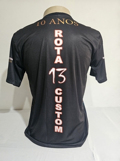 CAMISETA ROTA 13 CUSTOM ESPECIAL 10 ANOS RETRO na internet