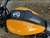PROTETOR DE TANQUE COM BOLSO EM COURO NATURAL ROYAL ENFIELD MODELOS - loja online