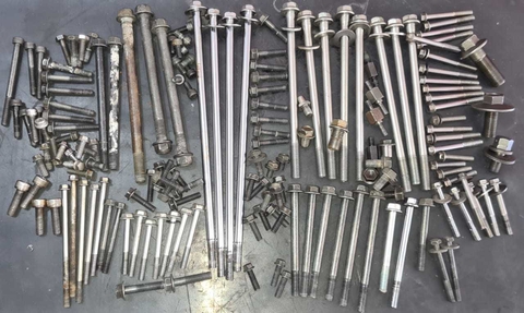 KIT DE PARAFUSOS MOTOR SUZUKI BOULEVARD M800