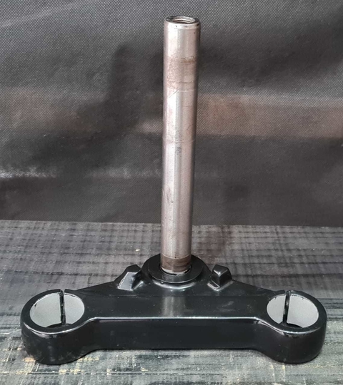 MESA INFERIOR RECUPERADA ORIGINAL HARLEY DAVIDSON SPORTSTER MODELOS (A BASE DE TROCA)