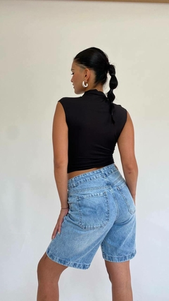 MUSCULOSA JAZMIN NEGRO - Vestime Asuan