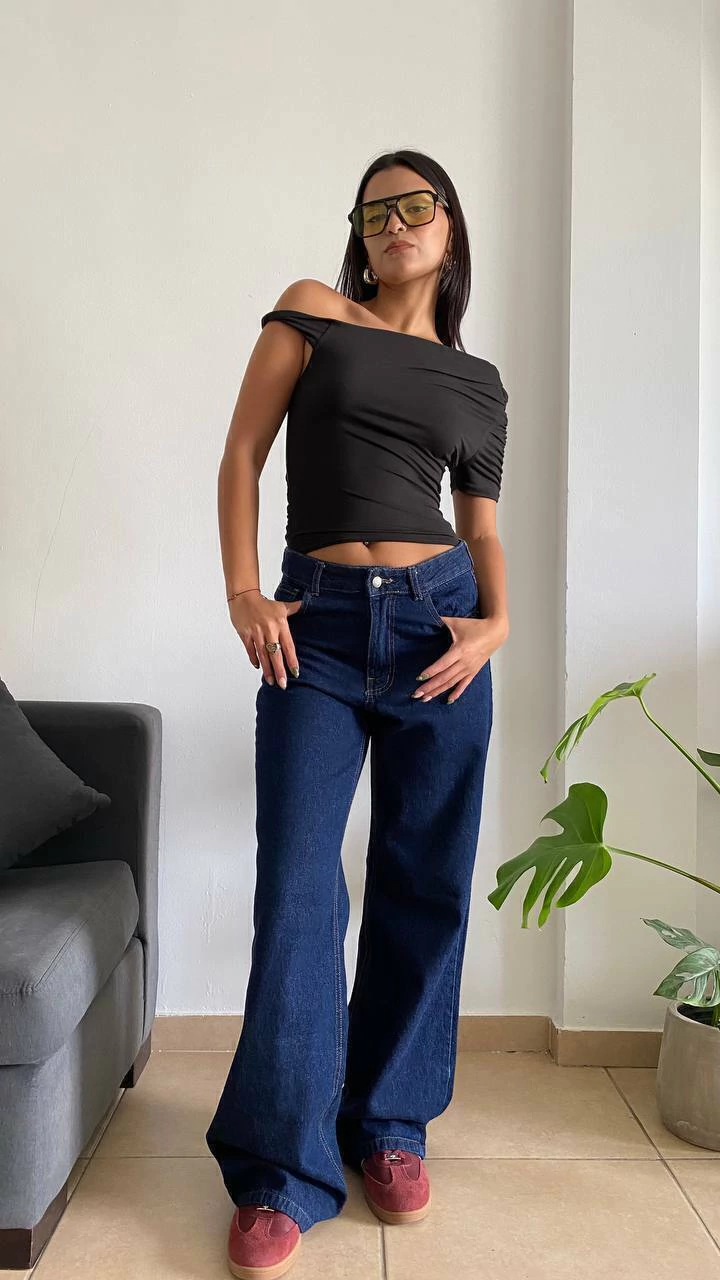 WIDE LEG MOON