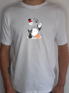 Hombre Totoro y Compania