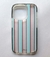 Funda Rayada Celeste con refuerzo Antishock para iPhone 13 Pro.