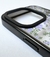 Funda para iPhone 13 Pro con diseño de flores lilas sobre fondo transparente.