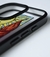 Funda para iPhone 16 modelo Tarot con la ilustración de la carta del tarot "El Sol", mostrando un niño sobre un caballo blanco.