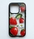 Funda Frutillas para iPhone 16 Pro Max.