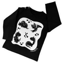 Remera DINOS CONTRASTE negra - comprar online