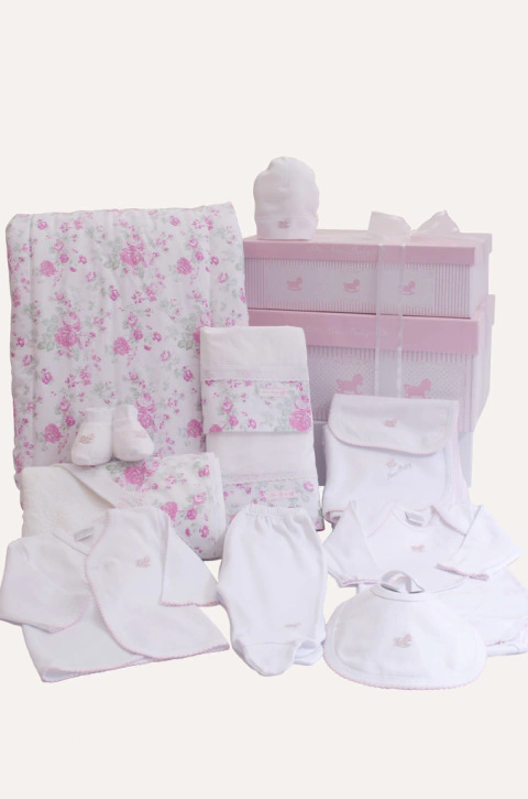 Ajuar Set de Nacimiento Especial - comprar online