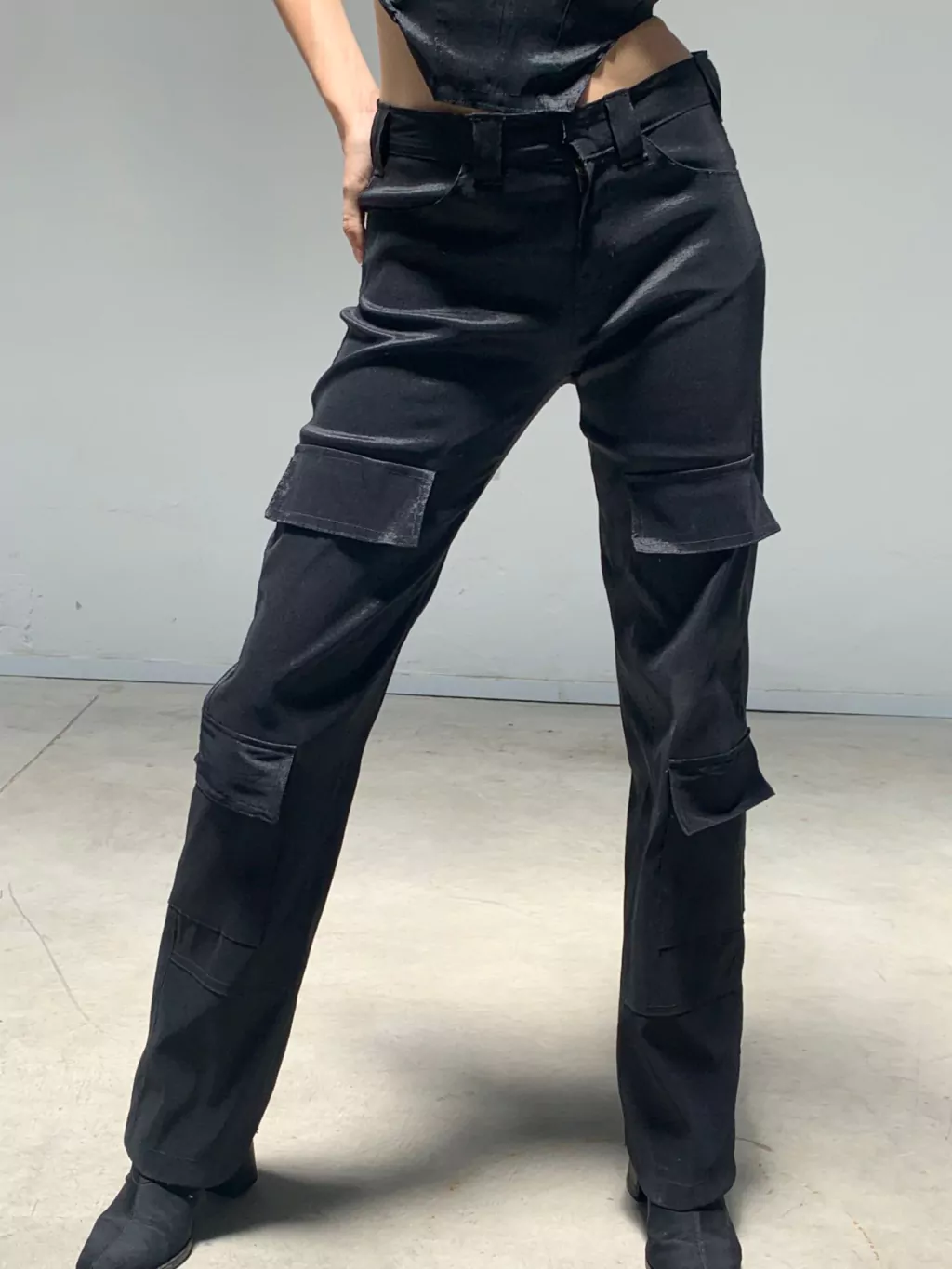Pantalón Cargo BEYOND