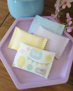 Kit digital de estampas para lembrancinhas - Bonequinha na internet