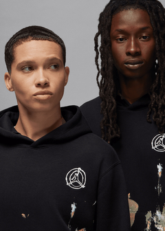 JORDAN ARTIST SERIES BY JAMMIE HOLMES HOODIE BLACK en internet