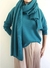 Manta tipo Chal en Merino con Cashmere Petroleo. - comprar online