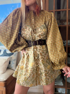 Vestido KAPURTHALA corto manga globo