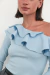 Blusa Volados Asimétrica Bengalina Celeste - comprar online
