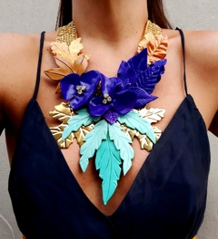 COLLAR VIOLETA Y VERDE