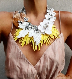 COLLAR BLANCO