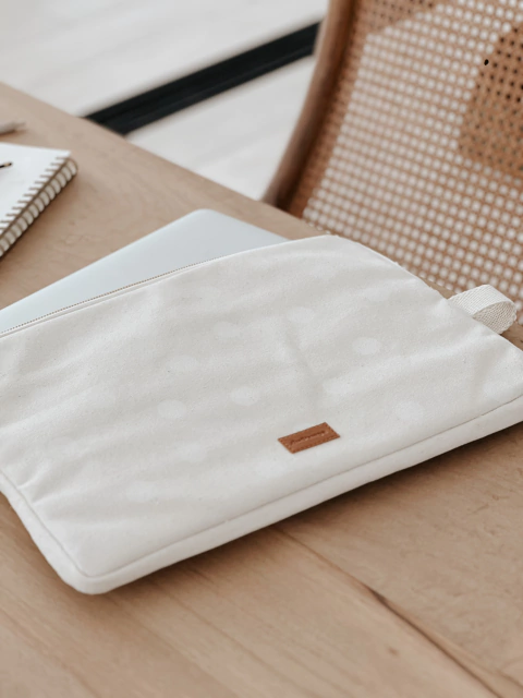 PORTA NOTEBOOK WHITE POLKA DOTS