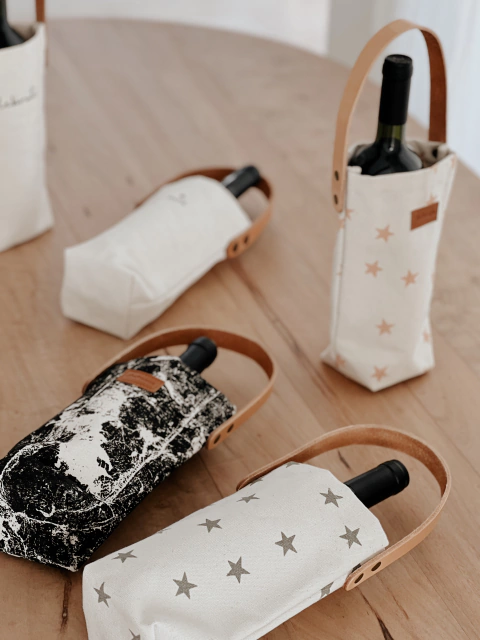 PORTA BOTELLA VINO ESTRELLITAS ROSAS