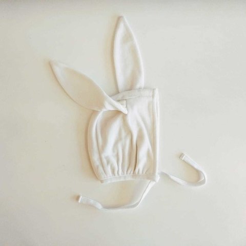 Gorrito De Plush Conejo Blanco